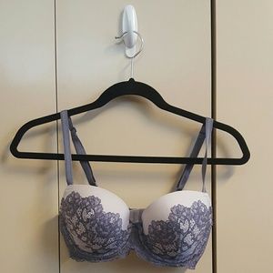 VICTORIA'S SECRET 32DD