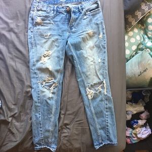 BDG slim boyfriend Jean size 27