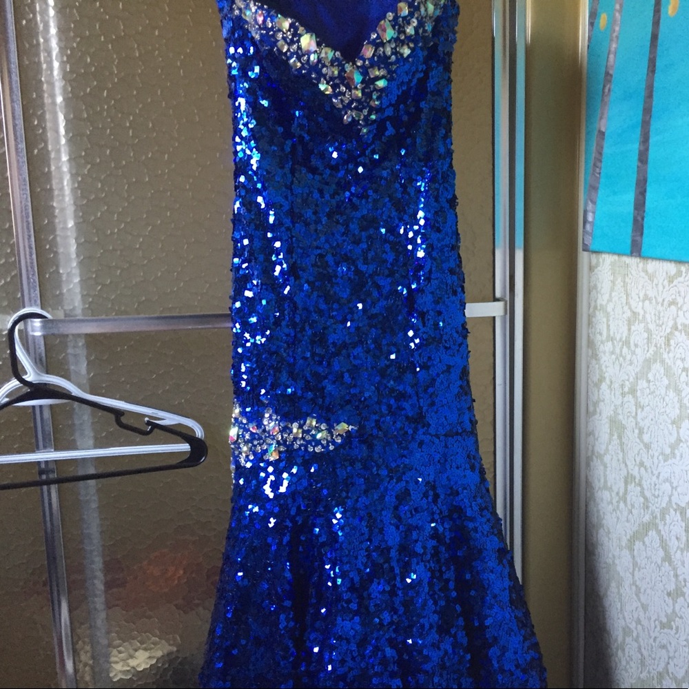 Prom dress