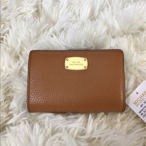 💵Michael Kors wallet💵