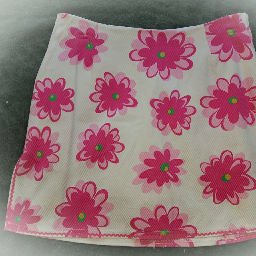 CUTE! Tennis Skirt. GOLFTINI! Size 4 MAKE AN OFFER
