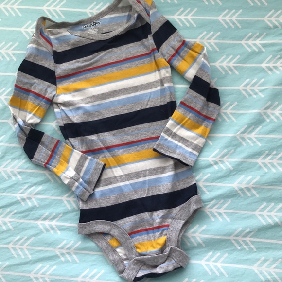 Onsie bundle❤️ - Picture 2 of 5