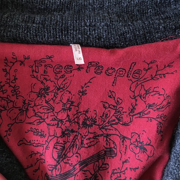 Free People grey wool jacket with patterned back! - Picture 4 of 4