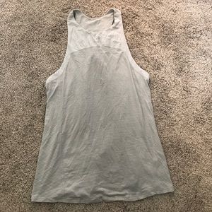 Lululemon tank top