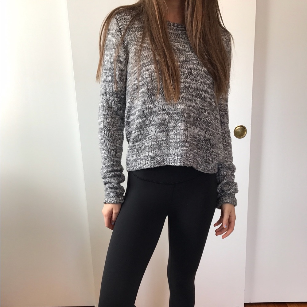A knit heather gray Hollister Sweater