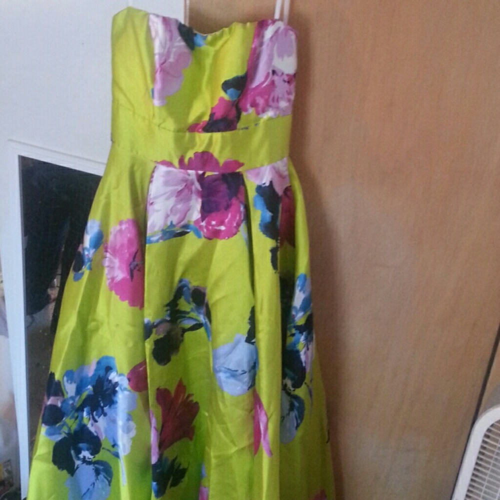 Prom dress