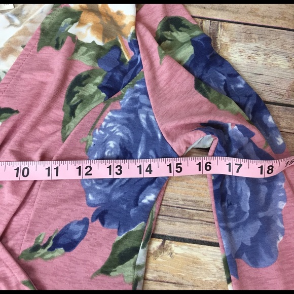 Beautiful blush floral mini dress or tunic - Picture 7 of 8