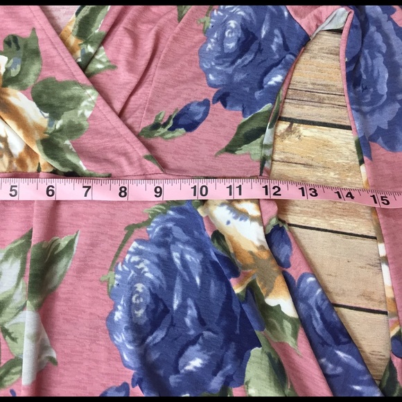Beautiful blush floral mini dress or tunic - Picture 8 of 8