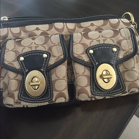 🛑🛑SOLD🛑🛑Brown coach bag - Picture 2 of 8