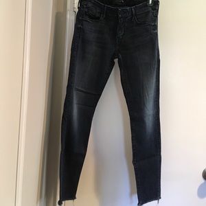 Mother Looker Ankle Fray