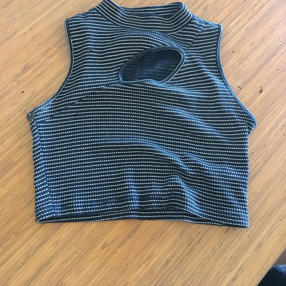 Bebe black and white cropped top