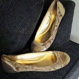 COACH flats with gold heel & toe, sz 7.5