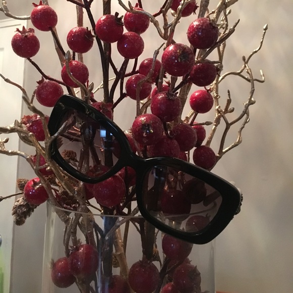PRADA BAROQUE SUNGLASSES