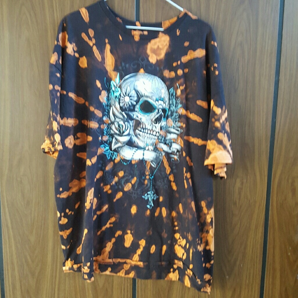 T shirt dress, tie-dyed bleach, Sugar skull design