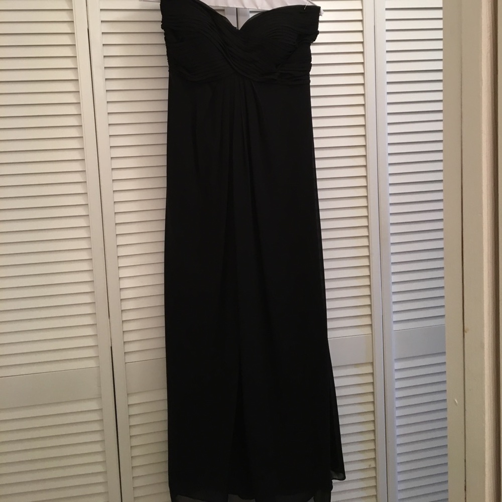Strapless black sweetheart long dress.