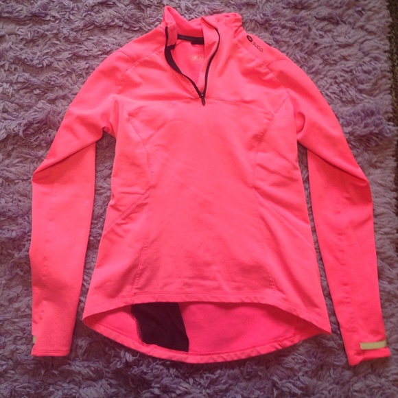 sugoi Tops - Sugirió work out top sugoi Tops - Sugirió work out top