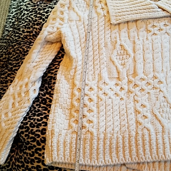 NWOT 100% Merino Wool Sweater, made in Ireland - Picture 5 of 6