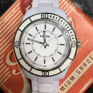 White plastic link Fossil watch