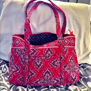 Vera Bradley Betsy Bag in Frankly Scarlet ❤️