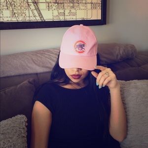 Pink cubs logo Baseball cap