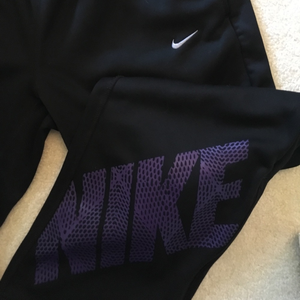 Nike therma fit sweatpants