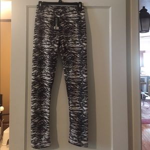 Women's Docele zebra print stretchy leggings