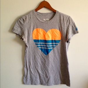 Adidas heart go to T-shirt size M