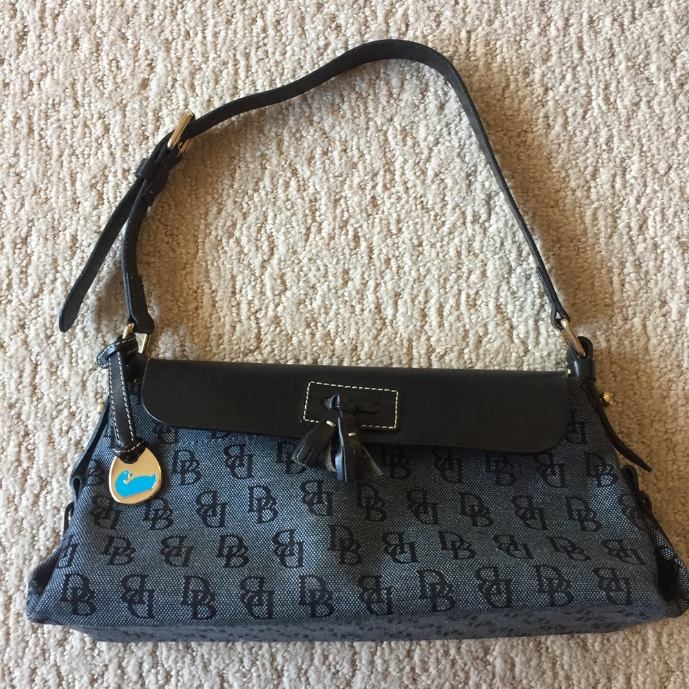 Dooney & Bourke Snap-closure Shoulder Bag