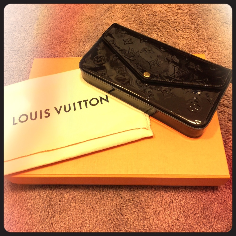 Louis Vuitton Amarante Vernis Felicie Pouchette