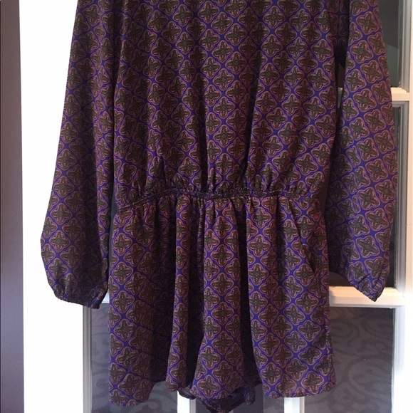 NEW Long Sleeve Romper - Picture 2 of 5