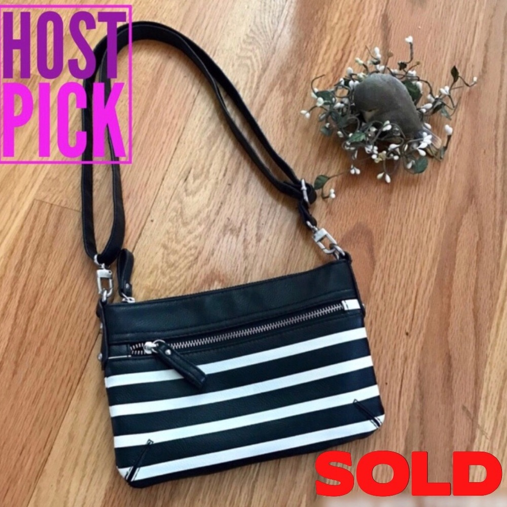 ❌SOLD❌🌟HP🌟Merona Purse