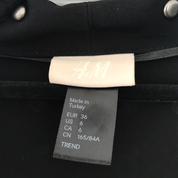 Sudded Jacket - Picture 2 of 4