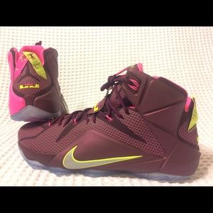 Nike LeBron James 12 Sneakers