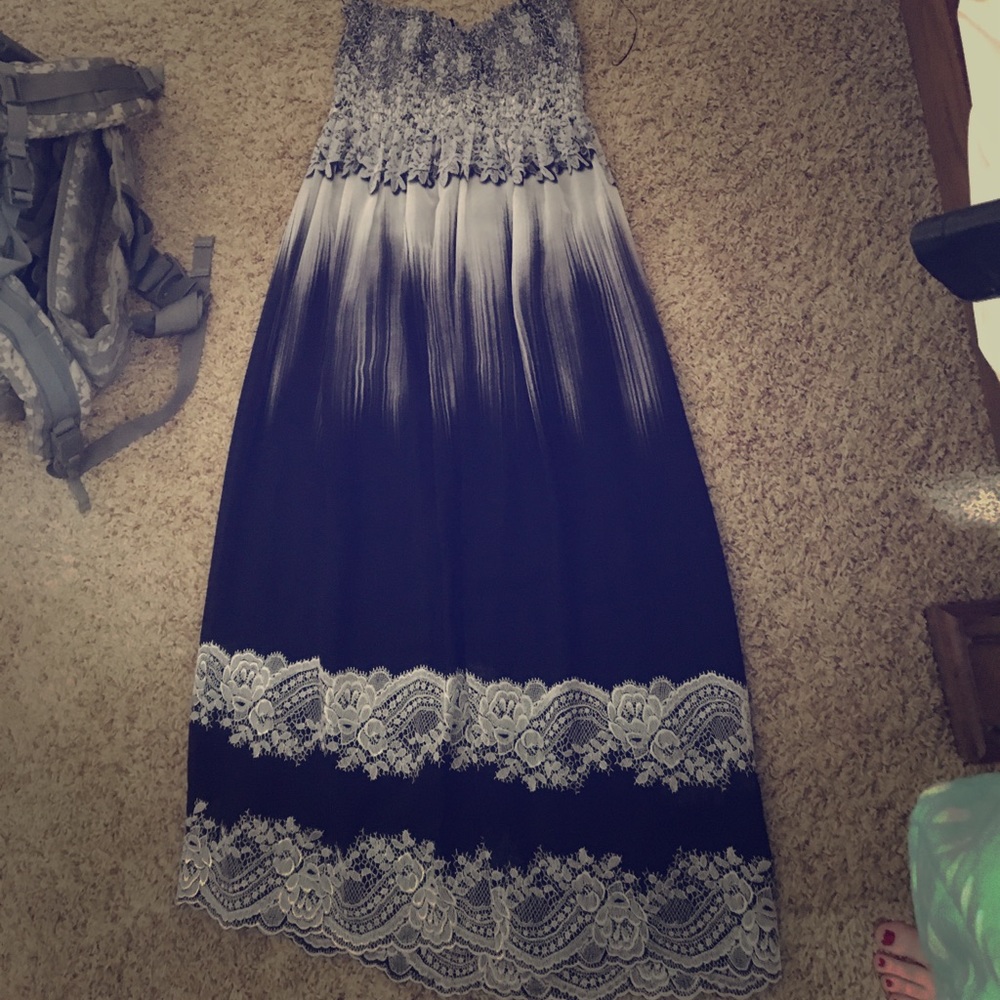 Floor length sleeveless dress
