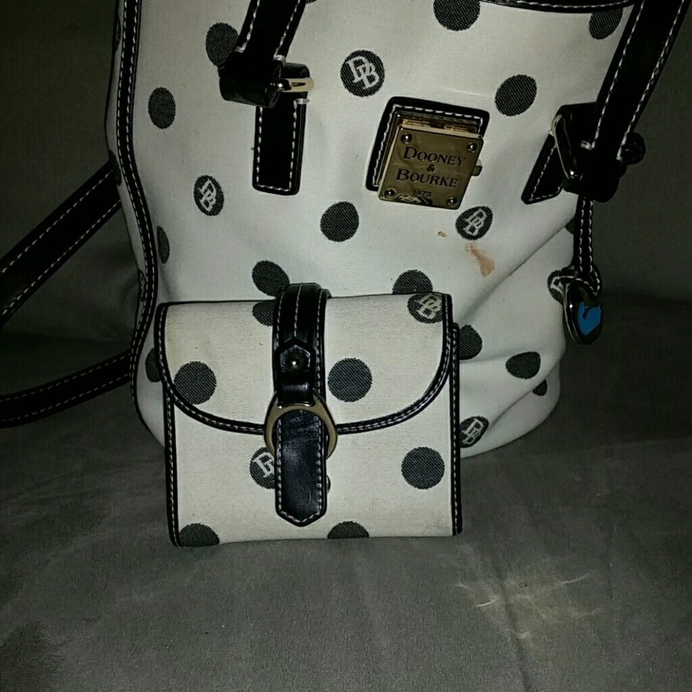 Handbag - Picture 5 of 8