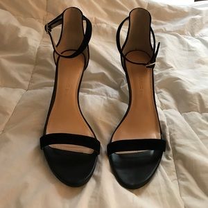Banana Republic Jaylen heels