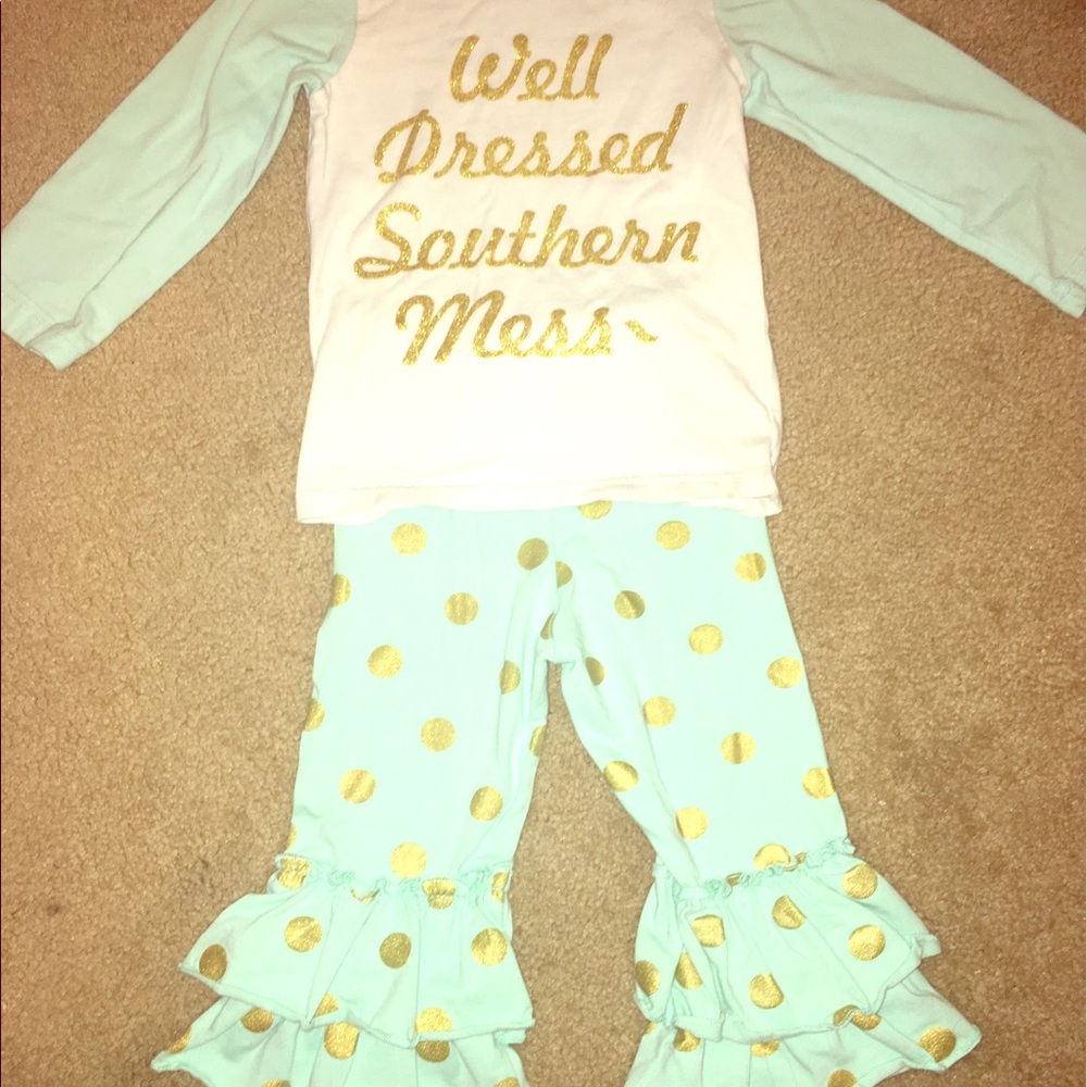 Long sleeve top with matching ruffled pants!
