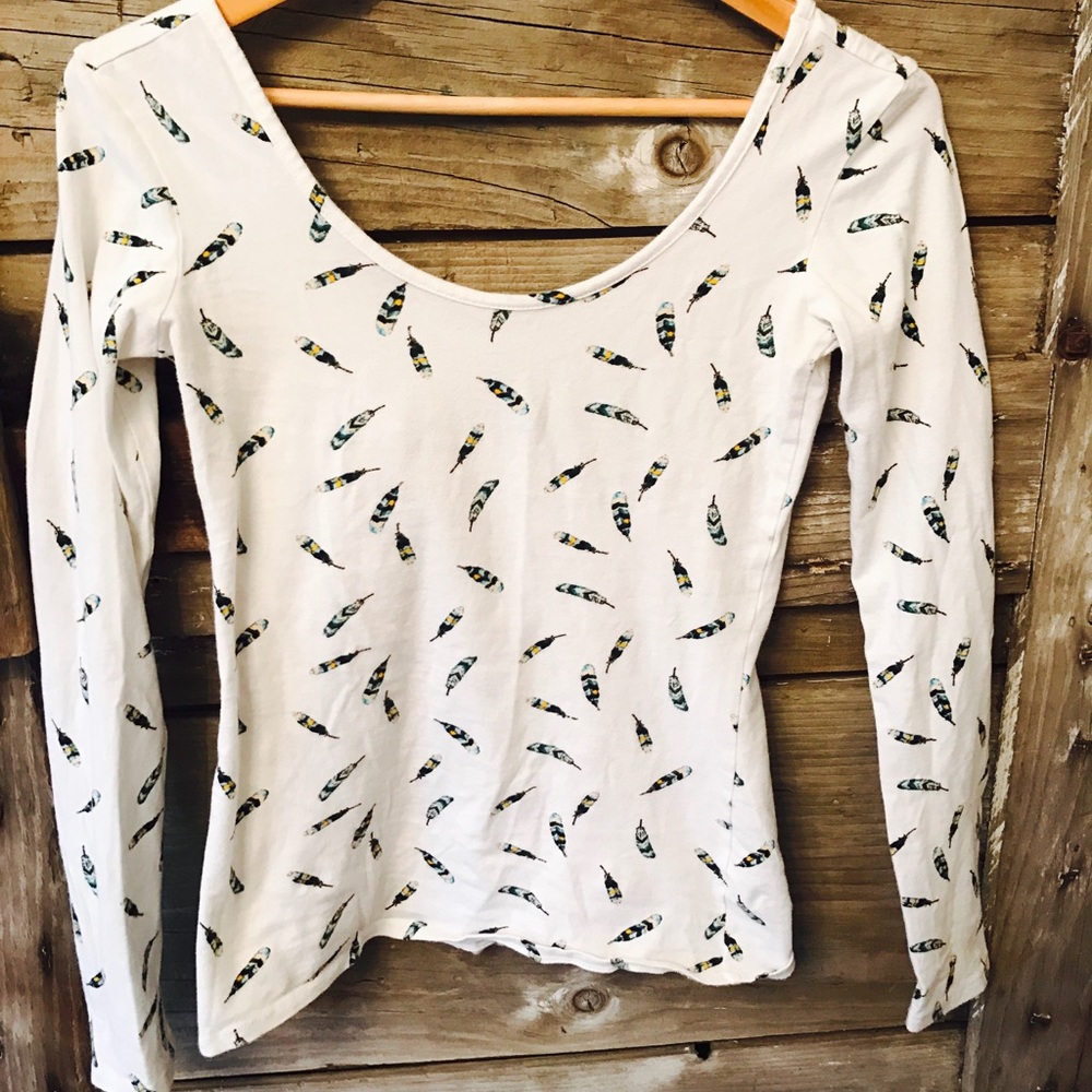 Feather, Boho long sleeve top sz. S