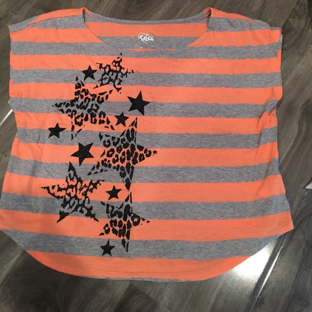 tee shirt