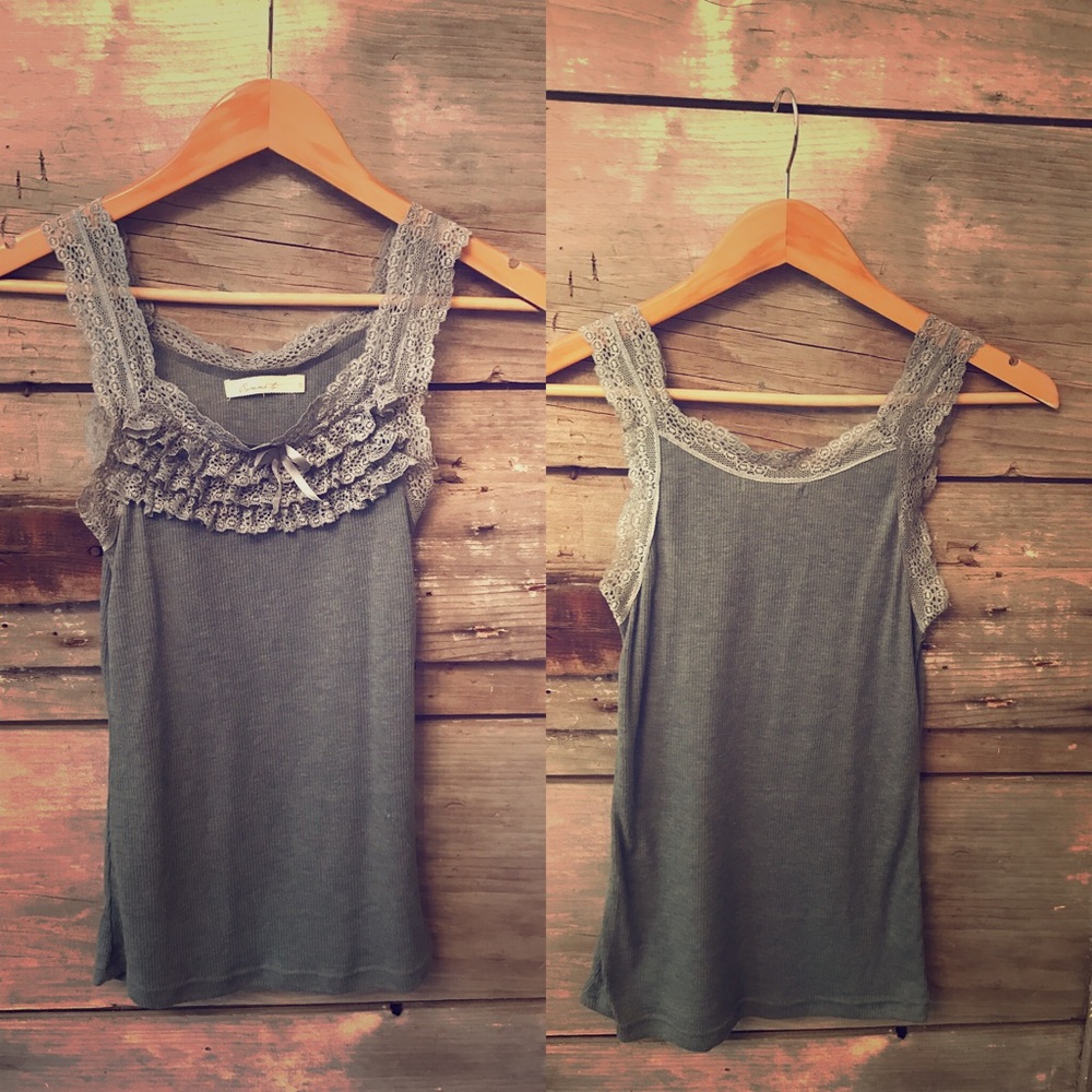 Olive green, Lace Tank top sz. S