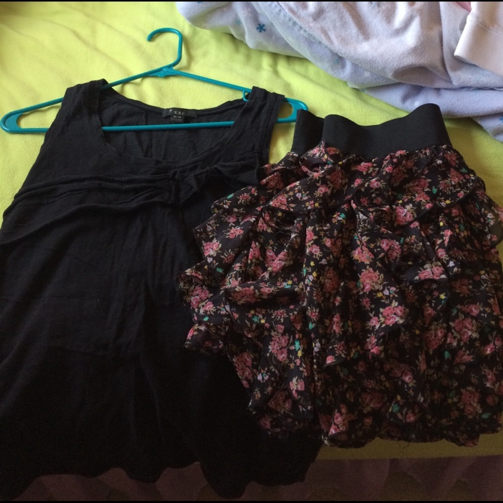 Forever 21 black tank top and flowery skirt