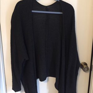 Brandy Melville Caroline Cardigan