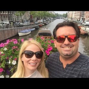 Meet your Posher, Phillip