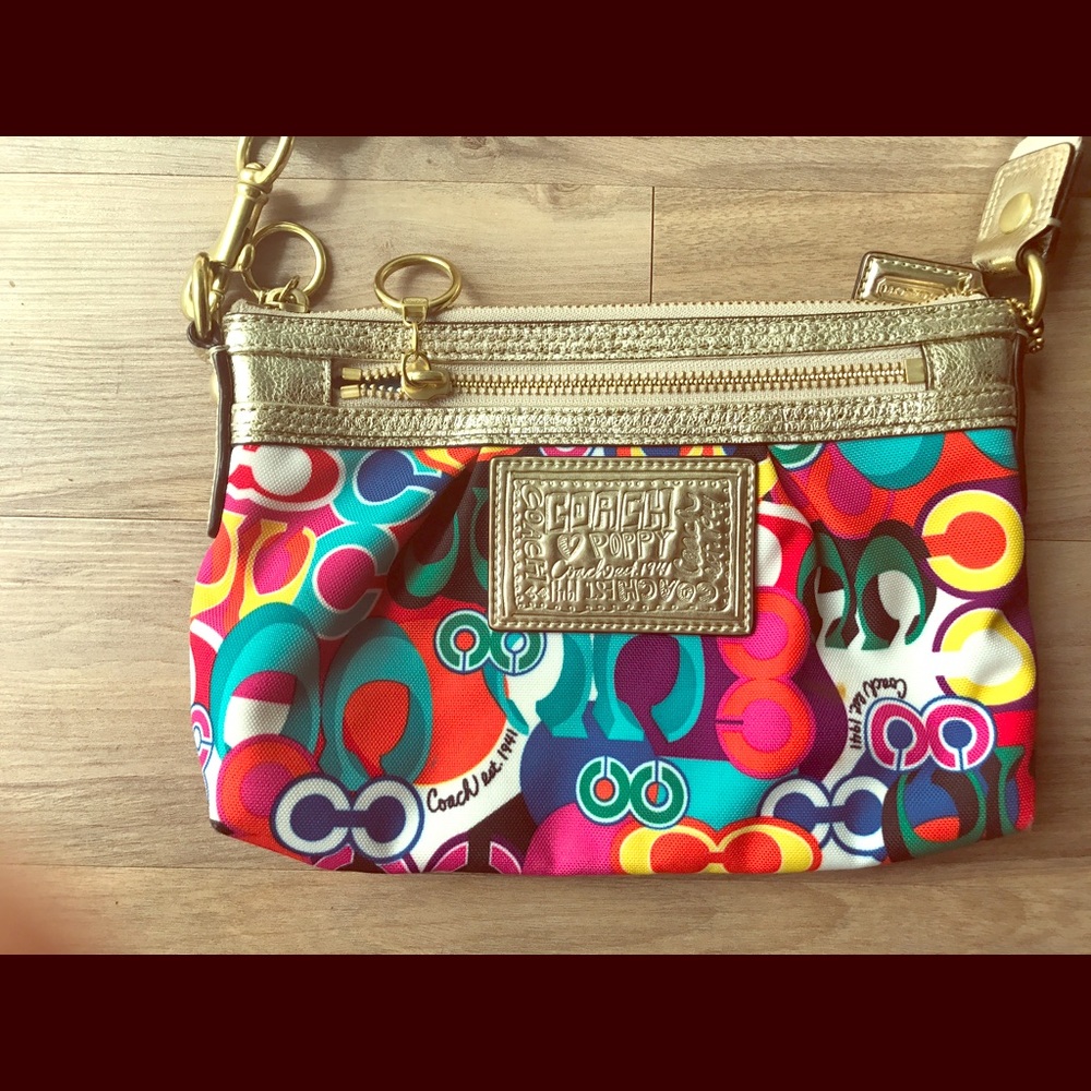 Coach Poppy Pop C Mini Swingback Crossbody (rare)