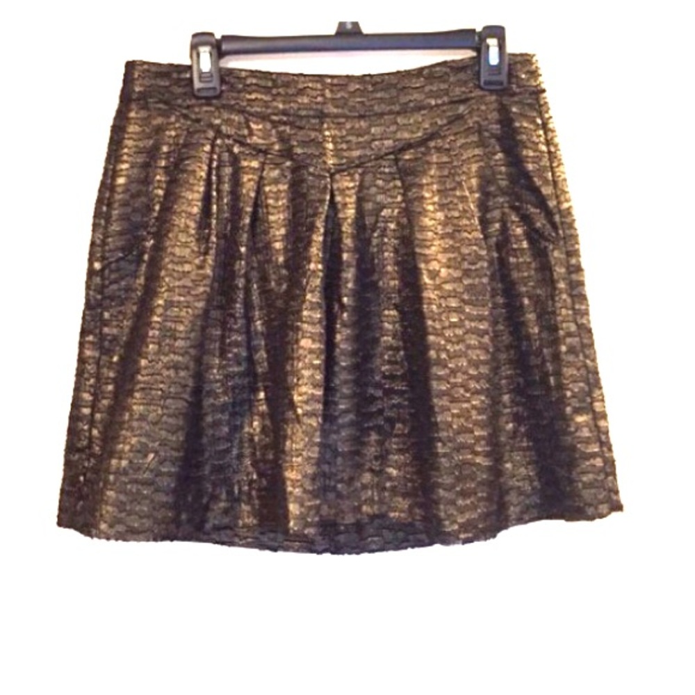 Gold high waisted skirt