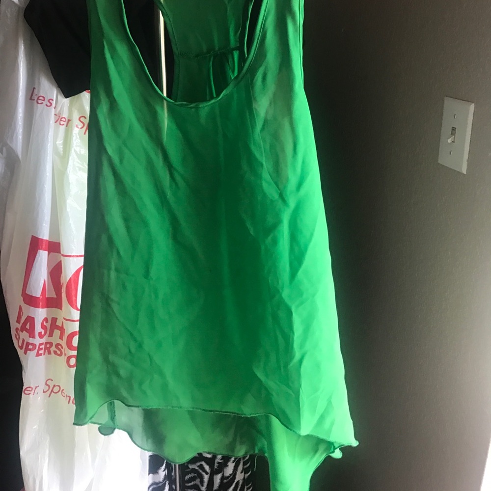 Top - Picture 3 of 3