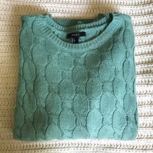 ❄️WINTER CLEARANCE❄️ F21 cable knit sweater