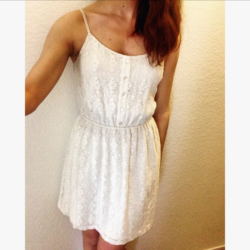 Lace cream dress