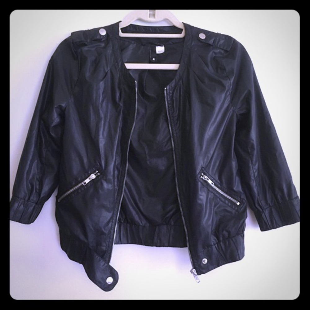 Black lightweight jacket