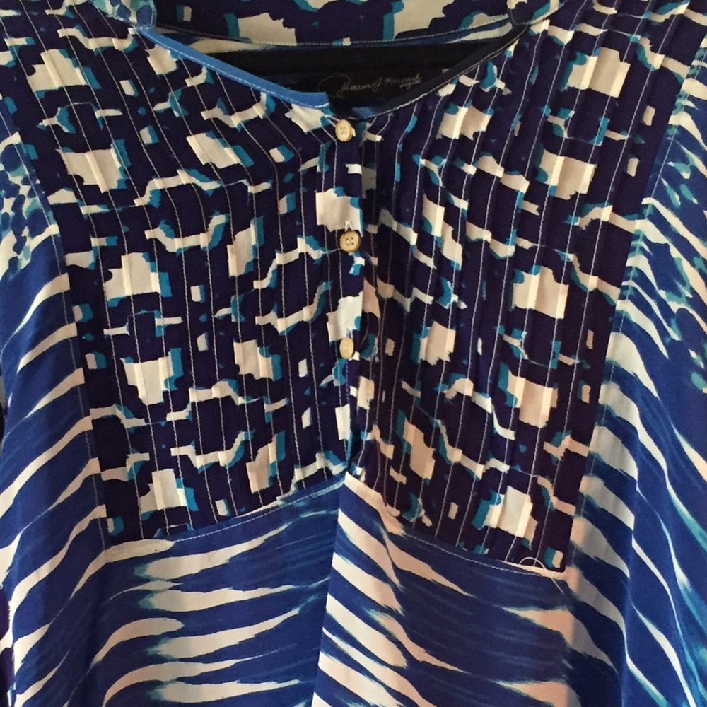 PJK Patterson J Kincaid Bell Sleeve Tunic - Picture 3 of 3